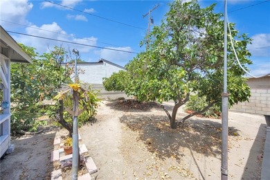 Rare opportunity to own a spacious single-level home with a - photo 47