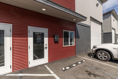 Better than new Commercial Condo just off I-90! Large 36x50