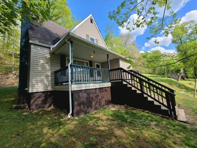 Meadow Creek WV. Lovely home sets above the New River. Four - photo 10