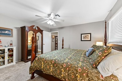 Welcome to 1560 Roy Drive, a stunningly remodeled 4-bedroom - photo 14