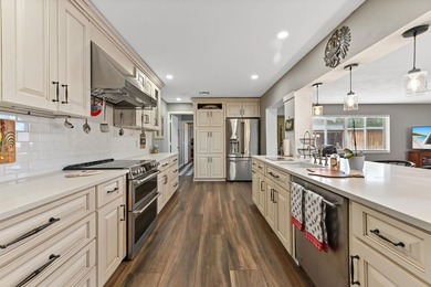 Welcome to 1560 Roy Drive, a stunningly remodeled 4-bedroom - photo 22
