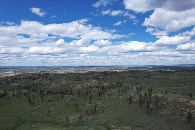 The Custer Legacy Ranch provides a rare combination to today's - photo 28