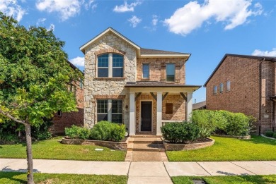 Lake Home Sale Pending in Arlington, Texas