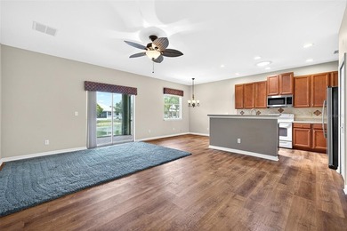 LAKEVIEW 3 BEDROOM, 2 BATH, 2-CAR GARAGE HOME IN 55+ GATED - photo 6