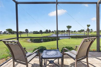 GOLF COURSE & LAKE VIEWS! CUSTOM 3 BEDROOM, 2 BATH, 3-CAR GARAGE - photo 3
