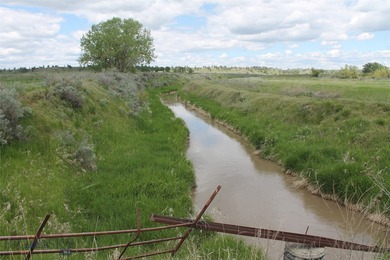 The Custer Legacy Ranch provides a rare combination to today's - photo 45