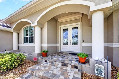 GOLF COURSE & LAKE VIEWS! CUSTOM 3 BEDROOM, 2 BATH, 3-CAR GARAGE - photo 5