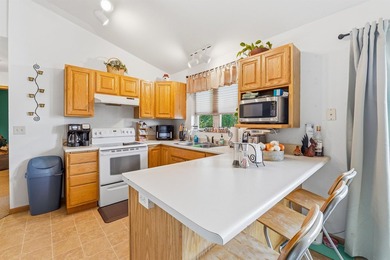 Located in a city sub division with a country feel this 4 BR 2 - photo 3