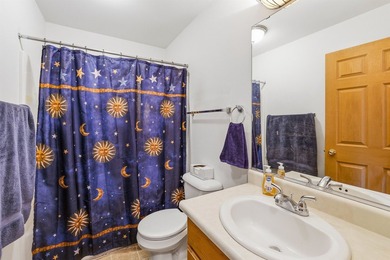 Located in a city sub division with a country feel this 4 BR 2 - photo 10