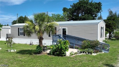 Welcome to a great waterfront opportunity in St James city, you - photo 1