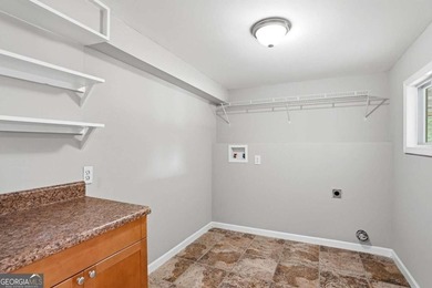 Welcome to 4130 McClure Drive in beautiful Oakwood, GA! This - photo 13