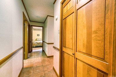 Well-maintained brick home situated on 3 acres outside the city - photo 15