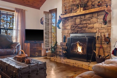 Discover lakeside living at this charming 2-bedroom, 1-bathroom - photo 5