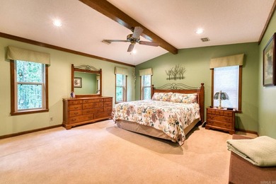 Well-maintained brick home situated on 3 acres outside the city - photo 16