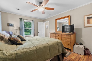 Beautifully appointed lakefront ranch has breathtaking views of - photo 20