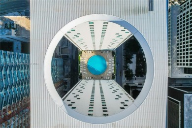 Beautiful corner unit at 500 Brickell, offering 2 bedrooms, 2