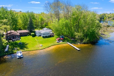 Beautifully appointed lakefront ranch has breathtaking views of - photo 37