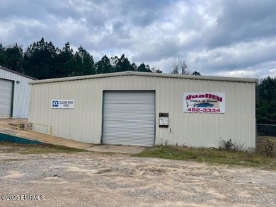Exceptional Commerial Opportunity with flexible options! This - photo 4