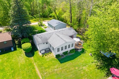 Beautifully appointed lakefront ranch has breathtaking views of - photo 46