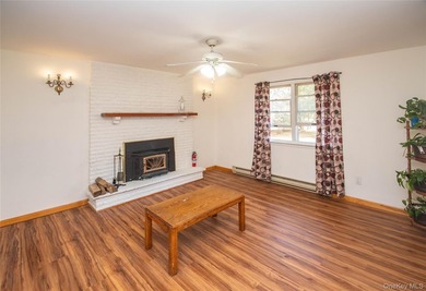 Tucked away on a nice corner lot in a quiet area of Forestburgh - photo 5