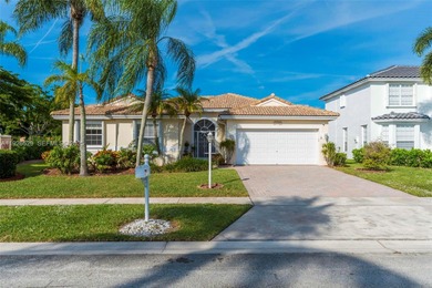 (private lake, pond, coastal) Home For Sale in Boca Raton Florida