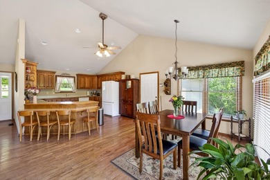 Rare opportunity! This stunning, one-owner estate sits on 30 - photo 9