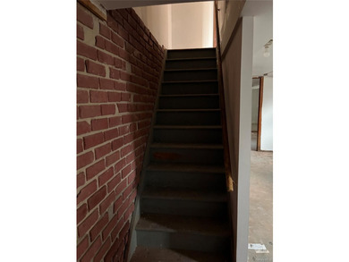 Very Nice and clean property needs some repairs SOLD AS IS - photo 13