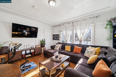 Four-unit multifamily investment located in Richmond's Civic - photo 4