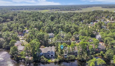 This end unit lot is one of the last opportunities to secure a - photo 17
