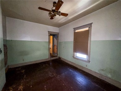 NO DELAYED NEGOTIATIONS - PRICED TO SELL - 5 BED / 1 BATH SINGLE - photo 18