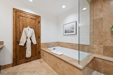 2024 renovations completed (including new decor, furniture - photo 21