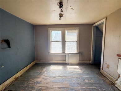 NO DELAYED NEGOTIATIONS - PRICED TO SELL - 5 BED / 1 BATH SINGLE - photo 23