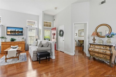 The Beautiful Detached Maidstone Model Is Located In The - photo 4