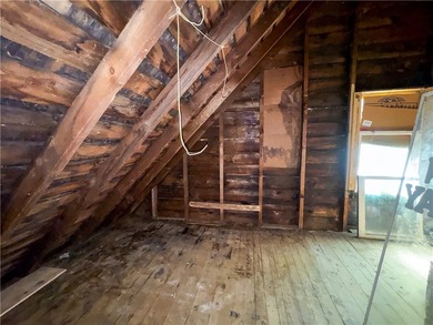 NO DELAYED NEGOTIATIONS - PRICED TO SELL - 5 BED / 1 BATH SINGLE - photo 26