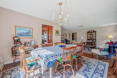 Spacious and well-maintained L-shaped ranch offering the perfect - photo 26