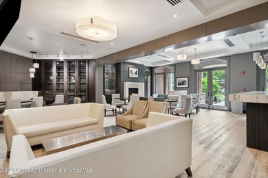 2024 renovations completed (including new decor, furniture - photo 28