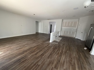 Desirable Shoals Landing community, offering convenient access - photo 3
