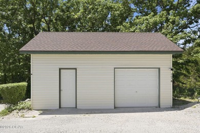 Is lake life calling your name? If so, you won't want to miss - photo 36