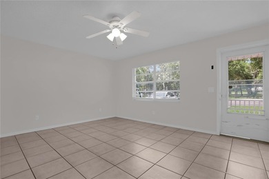 Perfect starter home in a great DeLand location! This spacious - photo 3