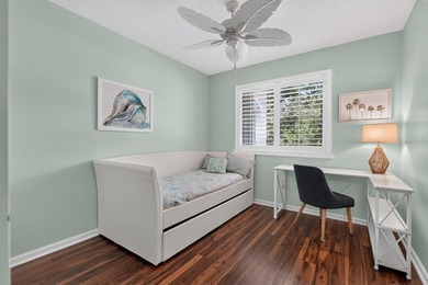 3-bedroom, 2-bathroom condominium in the highly desirable - photo 15