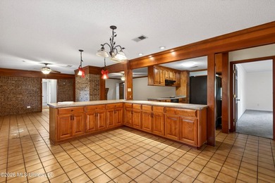 4BR/3BA home situated on a spacious 0.54-acre lot in the - photo 28