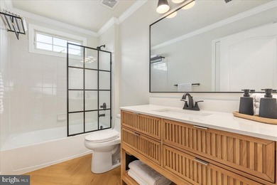 Indulge in the epitome of luxury living in this extraordinary - photo 31