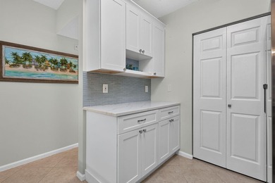 3-bedroom, 2-bathroom condominium in the highly desirable - photo 33
