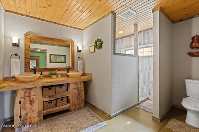 Welcome to your dream retreat on over 9 wooded acres. This - photo 34