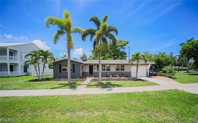 Single Family Home on a Corner Lot in the Heart of McGregor! - photo 1
