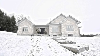 Lake Home For Sale in Scugog, Ontario
