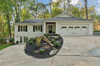 Lake Lanier Home For Sale in Cumming Georgia