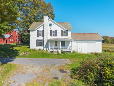 Lake Home ActiveUnderContr in Cobleskill, New York