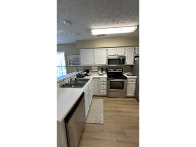 Welcome to your slice of Myrtle Beach paradise! Nestled in the - photo 11