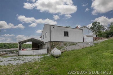 4-bed, 2-bath waterfront home in the Turkey Creek arm of Lake of - photo 12